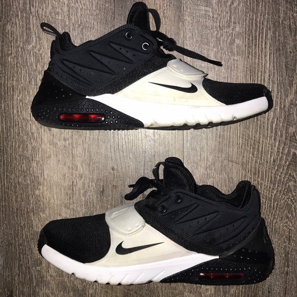 air max trainer 1 black